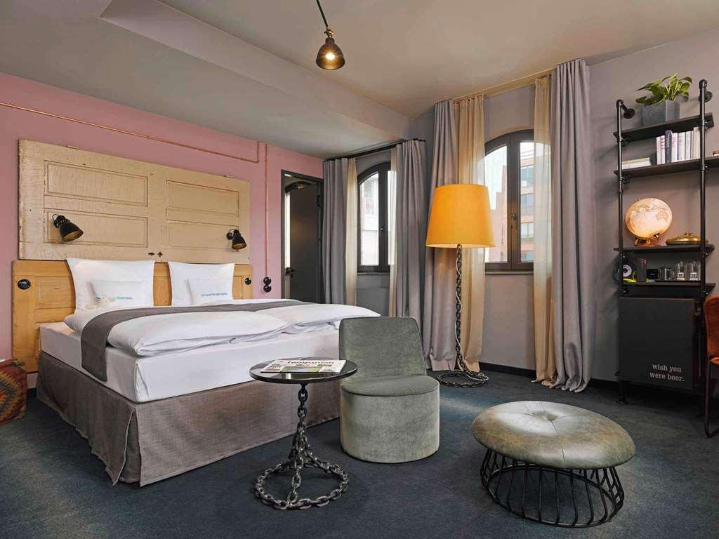 25Hours Hotel Altes Hafenamt Hamburgo Quarto foto